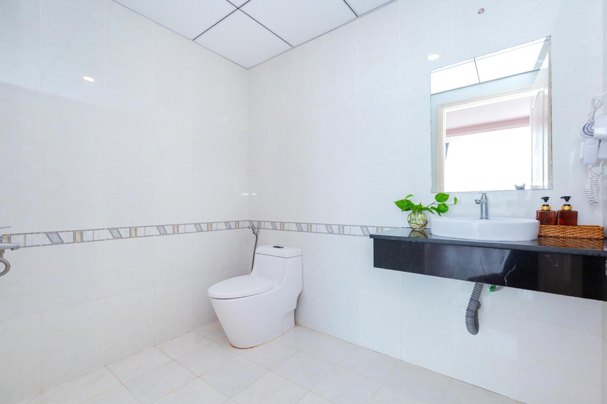 Can Ho "2" Oasky View Bien 3 Phong 5 Giuong- Oasky Sea View Apartment Vung Tau Exteriör bild